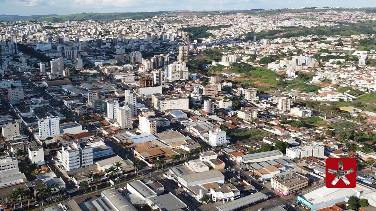 Moradores de Patos de Minas continuam reclamando de mau cheiro produzido por empresa de rações